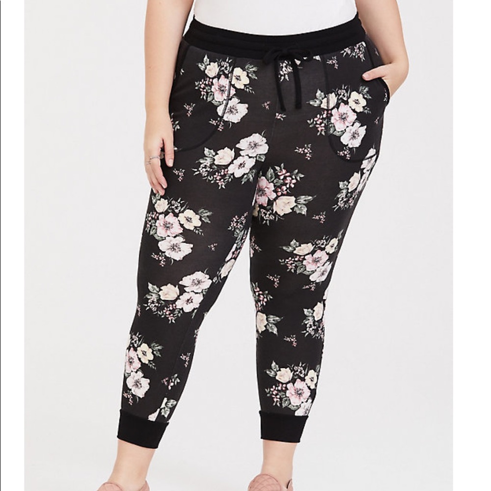 Torrid Size 4 joggers worn 2 times